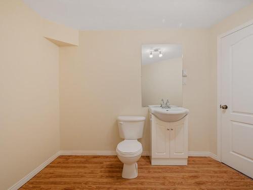 Powder room - 75 Rue Du Chef-Claude-Sioui, Wendake, QC - Indoor Photo Showing Bathroom