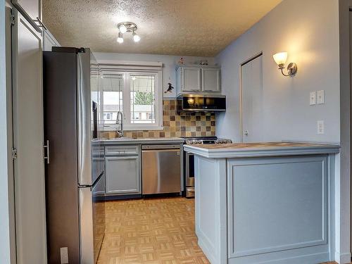 Cuisine - 1397 Rue Morineau, Sherbrooke (Fleurimont), QC - Indoor Photo Showing Kitchen