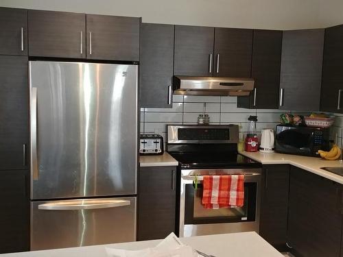 Cuisine - 235  - 237A Rue St-Georges, Saint-Jean-Sur-Richelieu, QC - Indoor Photo Showing Kitchen With Upgraded Kitchen