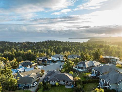 3667 Seashell Pl, Colwood, BC 