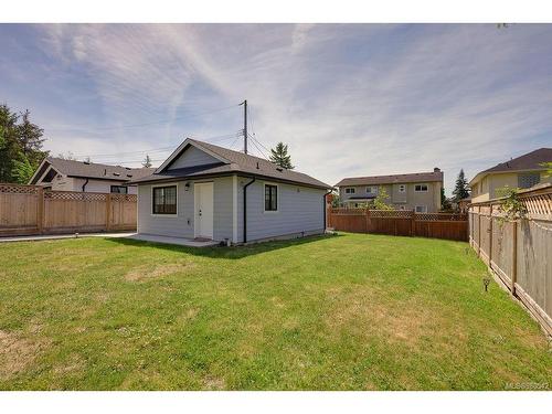 1813 Feltham Rd, Saanich, BC 