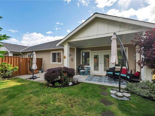 16-3647 Vermont Pl, Campbell River, BC - Outdoor With Deck Patio Veranda