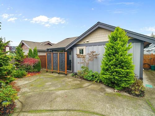 738 West Ridge Way, Qualicum Beach, BC 