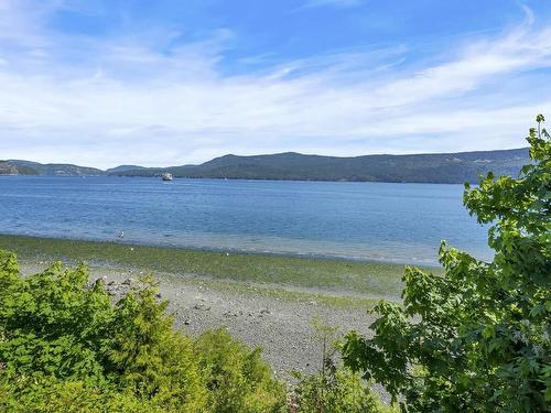 871 Cherry Point Rd, Cobble Hill, BC 