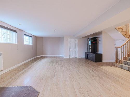 Salle familiale - 16 Rue Duquette, Repentigny (Repentigny), QC - Indoor Photo Showing Other Room