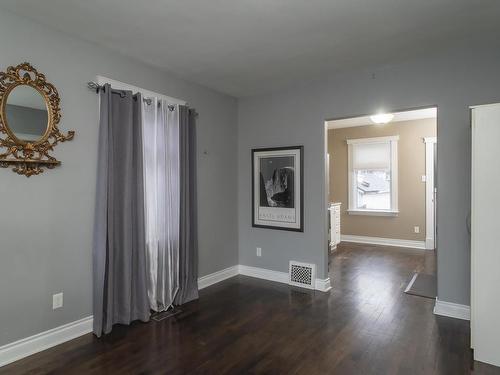 347 Mckellar St N, Thunder Bay, ON - Indoor Photo Showing Other Room