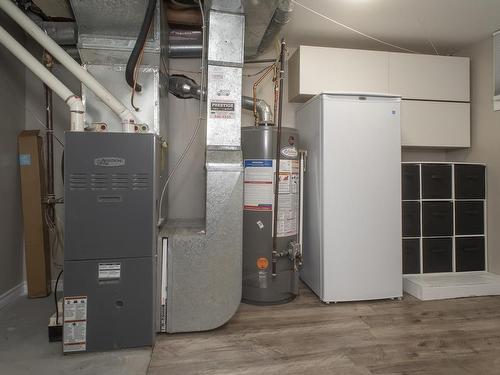 347 Mckellar St N, Thunder Bay, ON - Indoor Photo Showing Basement