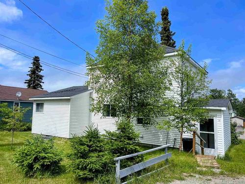 18 Ross Avenue, Marathon, ON - Indoor Photo Showing Other Room