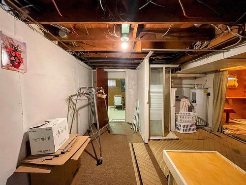 18 Ross Avenue, Marathon, ON - Indoor Photo Showing Basement