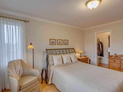 Chambre Ã  coucher principale - 301-120 Rue Ernest-Bourque, Blainville, QC - Indoor Photo Showing Bedroom