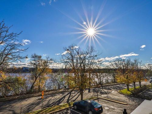 Water view - 204-500 Place Juge-Desnoyers, Laval (Pont-Viau), QC - Outdoor With View