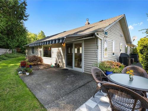 830 Redonda Pl, Qualicum Beach, BC 