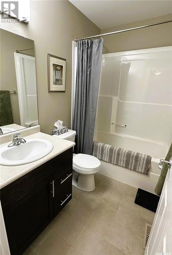 6729 Maple Vista Drive, Regina, SK - Indoor Photo Showing Bathroom