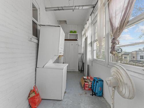 Veranda - 5223  - 5225 Av. Jacques-Grenier, Montréal (Côte-Des-Neiges/Notre-Dame-De-Grâce), QC - Indoor Photo Showing Laundry Room