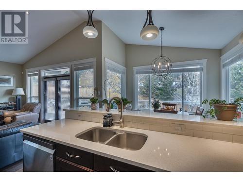 1615 Cheakamus Drive, Kamloops, BC - Indoor Photo Showing Kitchen With Double Sink