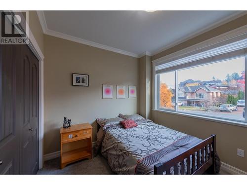 1615 Cheakamus Drive, Kamloops, BC - Indoor Photo Showing Bedroom