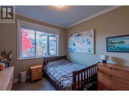 1615 Cheakamus Drive, Kamloops, BC - Indoor Photo Showing Bedroom