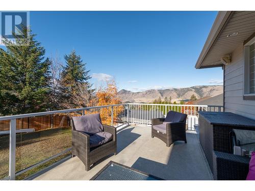 1615 Cheakamus Drive, Kamloops, BC - Outdoor With Exterior