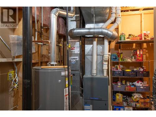 1615 Cheakamus Drive, Kamloops, BC - Indoor Photo Showing Basement