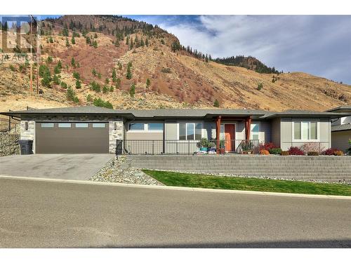 4013 Rio Vista Way, Kamloops, BC - Outdoor With Facade