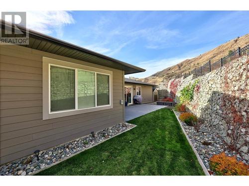 4013 Rio Vista Way, Kamloops, BC - Outdoor With Exterior