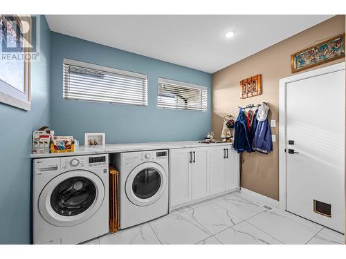 4013 Rio Vista Way, Kamloops, BC - Indoor Photo Showing Laundry Room