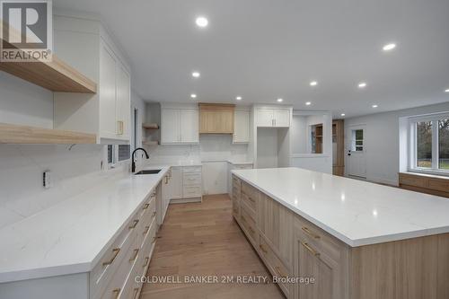 619 Alma Street, Scugog (Port Perry), ON - Indoor Photo Showing Kitchen