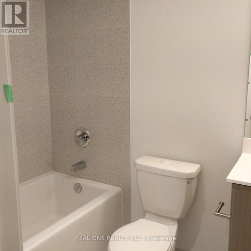 3 - 50 Ann O Reilly Road, Toronto, ON - Indoor Photo Showing Bathroom