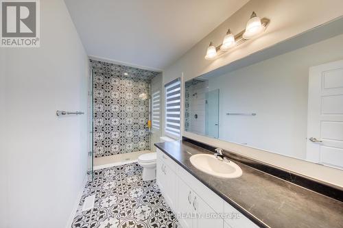 75 Barkerville Drive, Whitby, ON - Indoor Photo Showing Bathroom