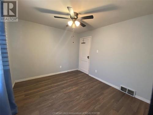 317 Earl Street, Wallaceburg, ON - Indoor Photo Showing Other Room