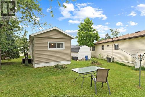 323 Beverly, Essex, ON - Outdoor