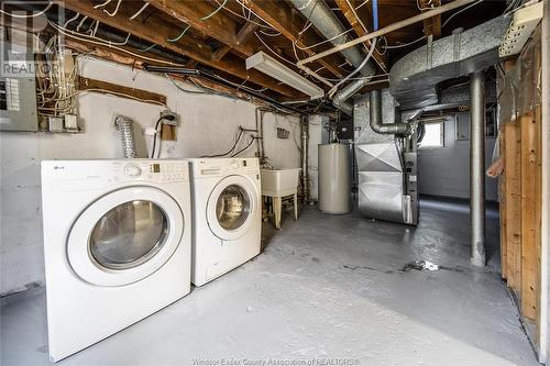 1637 Francois Road, Windsor, ON - Indoor Photo Showing Laundry Room