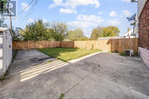 1637 Francois Road, Windsor, ON - Outdoor