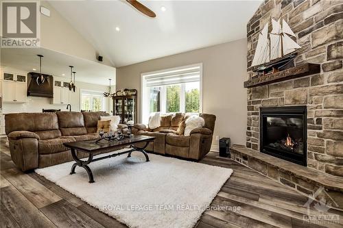 1515 Diamondview Road, Ottawa, ON - Indoor Photo Showing Living Room With Fireplace