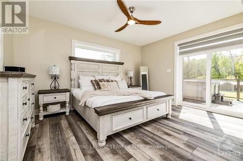 1515 Diamondview Road, Ottawa, ON - Indoor Photo Showing Bedroom