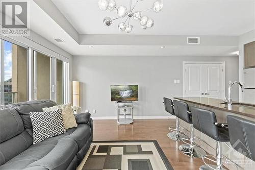 242 Rideau Street Unit#2409, Ottawa, ON - Indoor Photo Showing Living Room