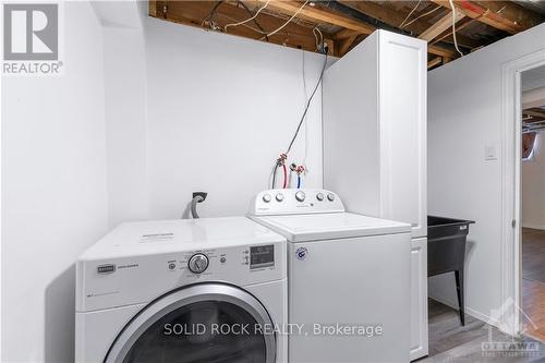 2120 Valley Street, North Stormont, ON - Indoor Photo Showing Laundry Room