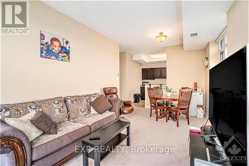 701 - 100 Roger Guindon Road, Ottawa, ON - Indoor Photo Showing Living Room