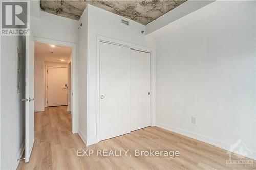 614 - 820 Archibald Street, Ottawa, ON - Indoor Photo Showing Other Room