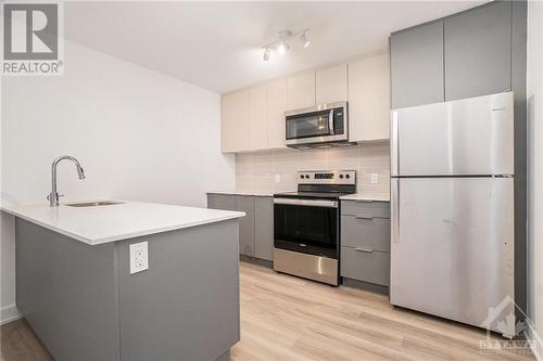 1354 Carling A Avenue Unit#611, Ottawa, ON - Indoor Photo Showing Kitchen With Stainless Steel Kitchen