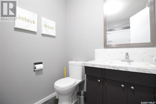 518 Gertie Street, Moosomin, SK - Indoor Photo Showing Bathroom