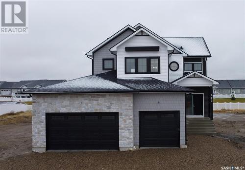 613 Weir Crescent, Warman, SK - Outdoor