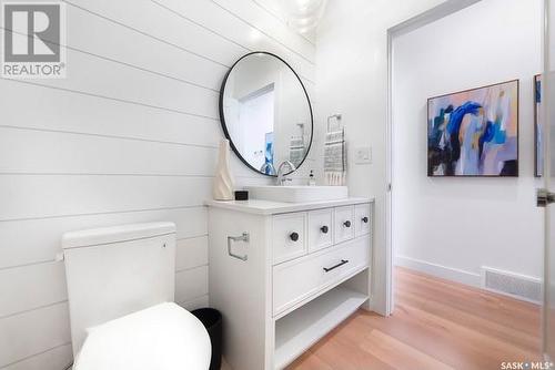 613 Weir Crescent, Warman, SK - Indoor Photo Showing Bathroom