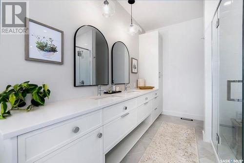 613 Weir Crescent, Warman, SK - Indoor Photo Showing Bathroom