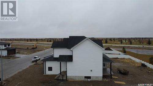 613 Weir Crescent, Warman, SK - Outdoor