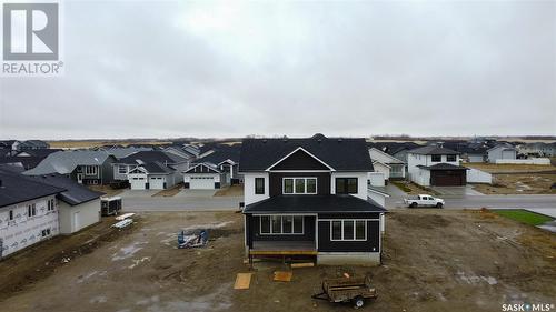 613 Weir Crescent, Warman, SK - Outdoor With Facade