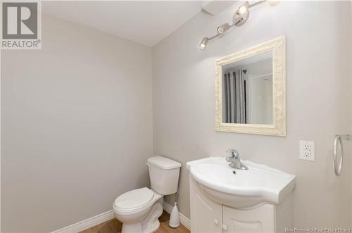 163 Fortune Street, Dieppe, NB - Indoor Photo Showing Bathroom