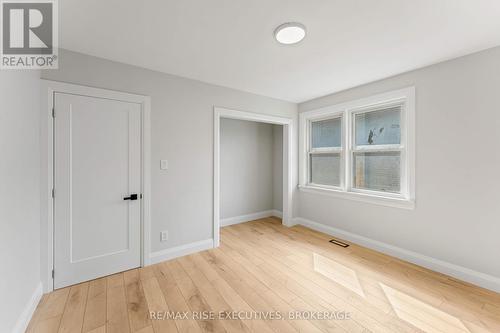 1218 Johnson Street, Kingston (Central City West), ON - Indoor Photo Showing Other Room