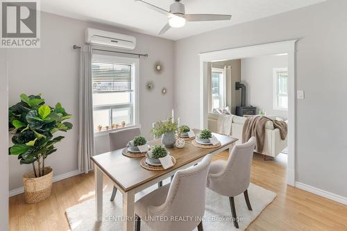 402 Mcdonnel Street, Peterborough (Monaghan), ON - Indoor Photo Showing Dining Room