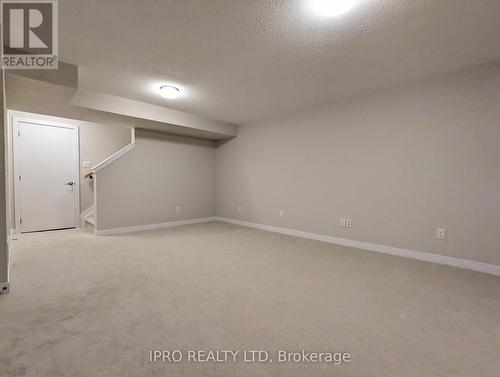 320 Falsetto Street, Ottawa, ON - Indoor Photo Showing Other Room